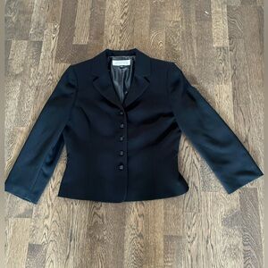 Elie Tahari Women's Black Blazer Size 6